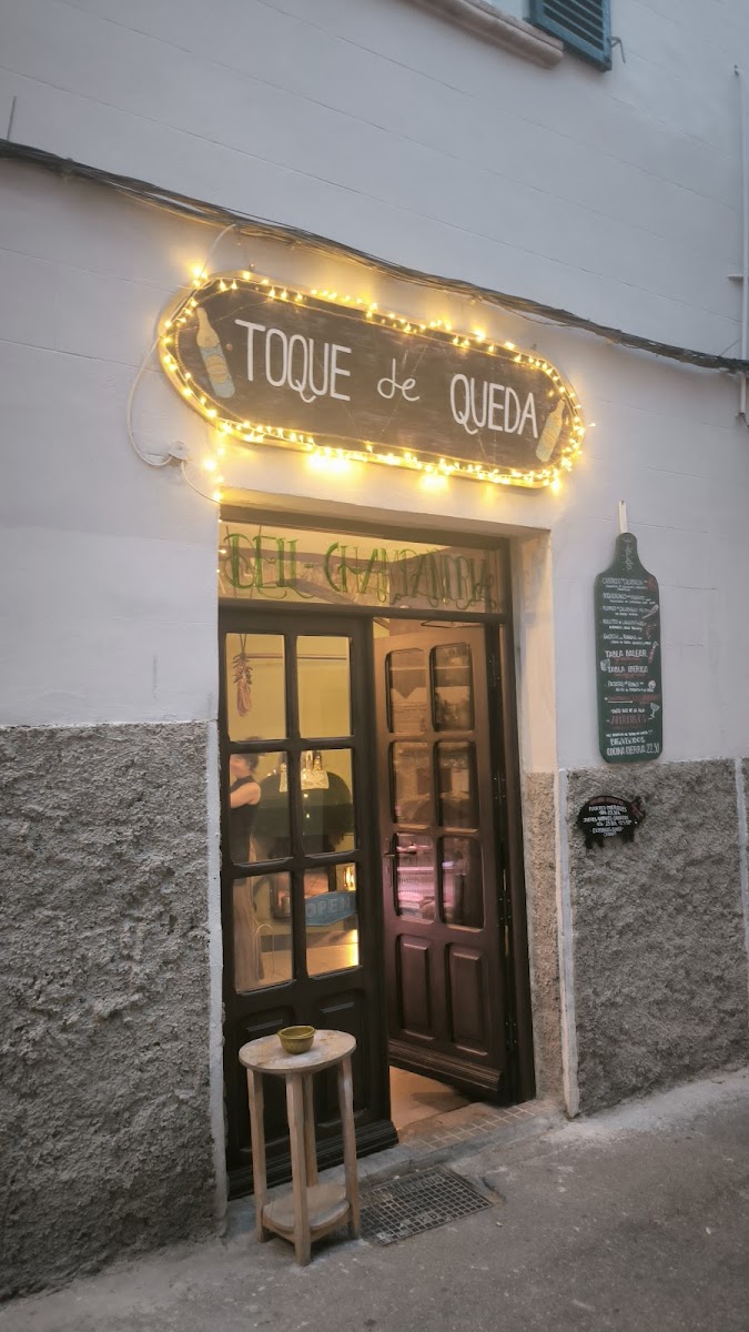 Toque De Queda