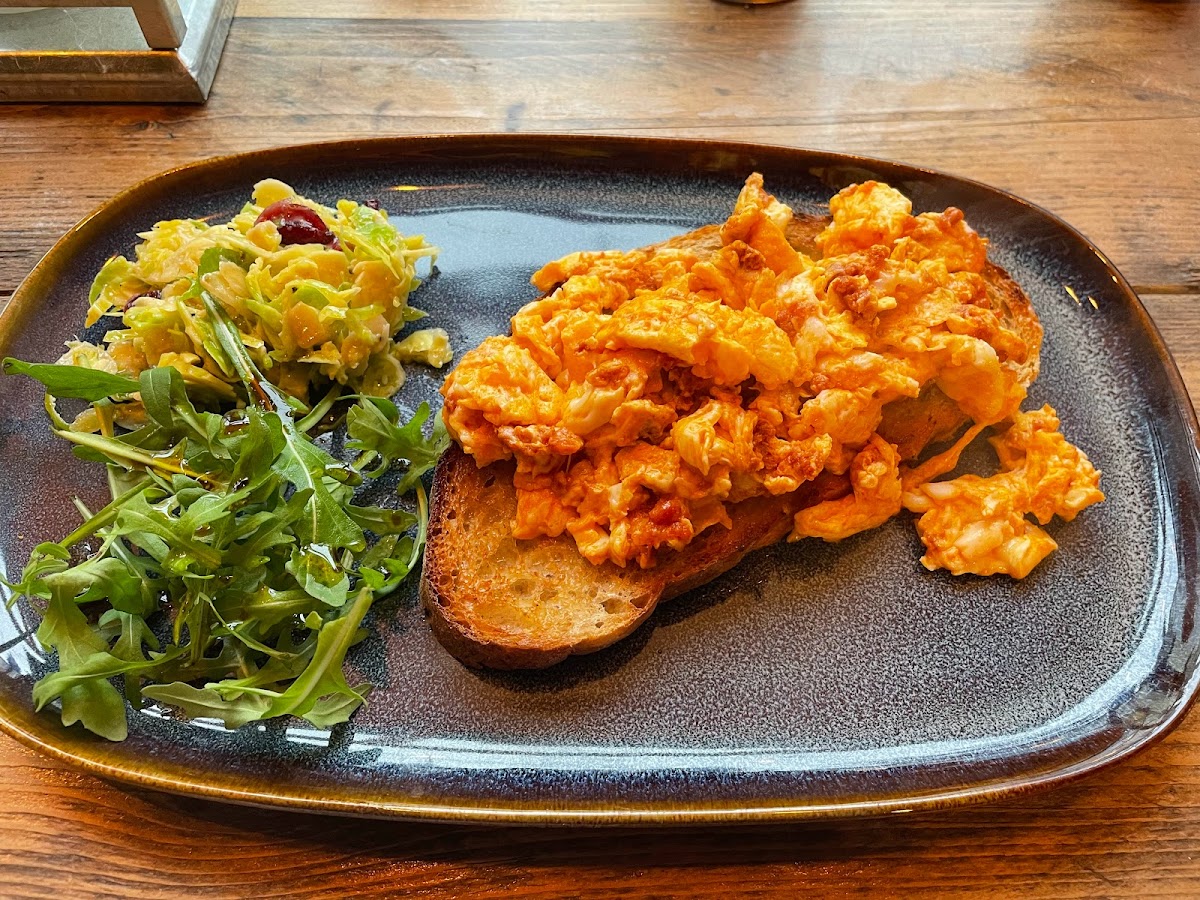 To^st (Toast) Cafe And Deli-10