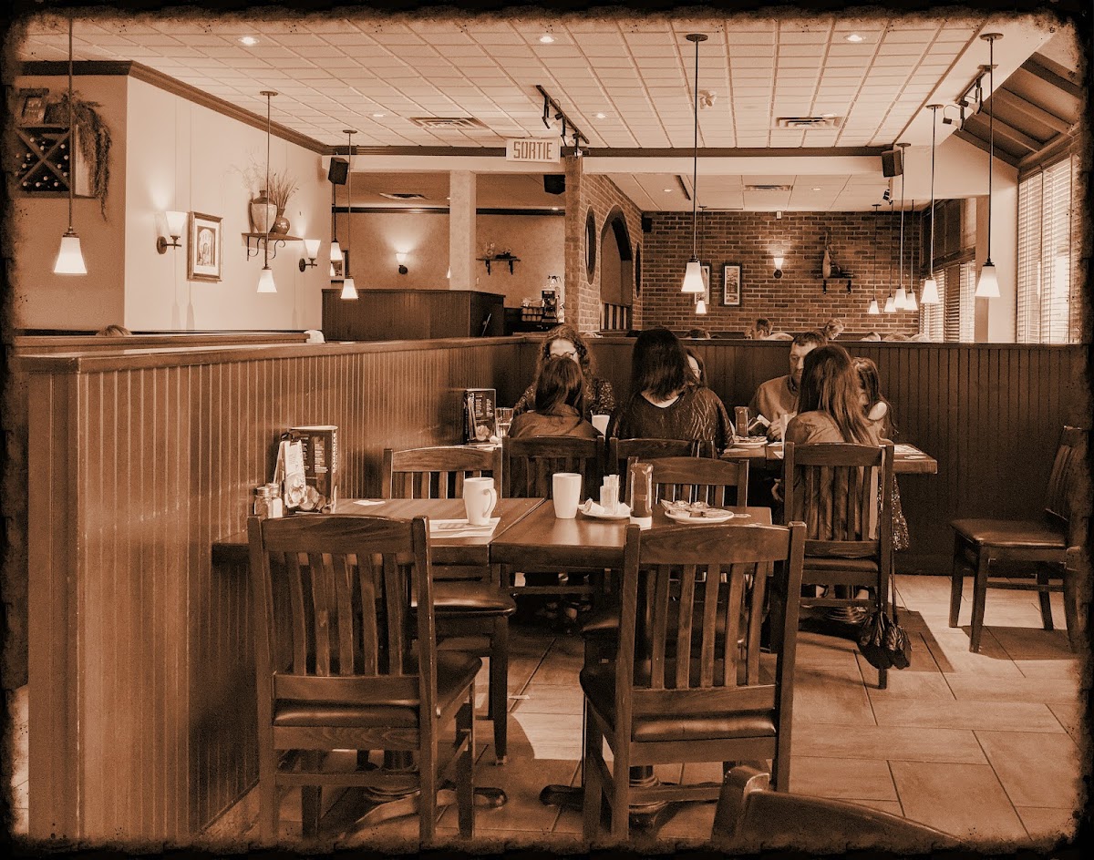Toujours Mikes Salaberry-De-Valleyfield-4