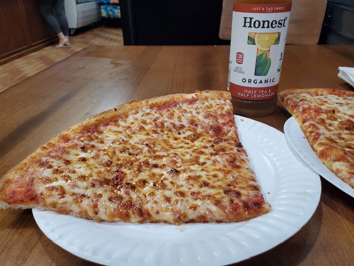Town House Of Pizza-6