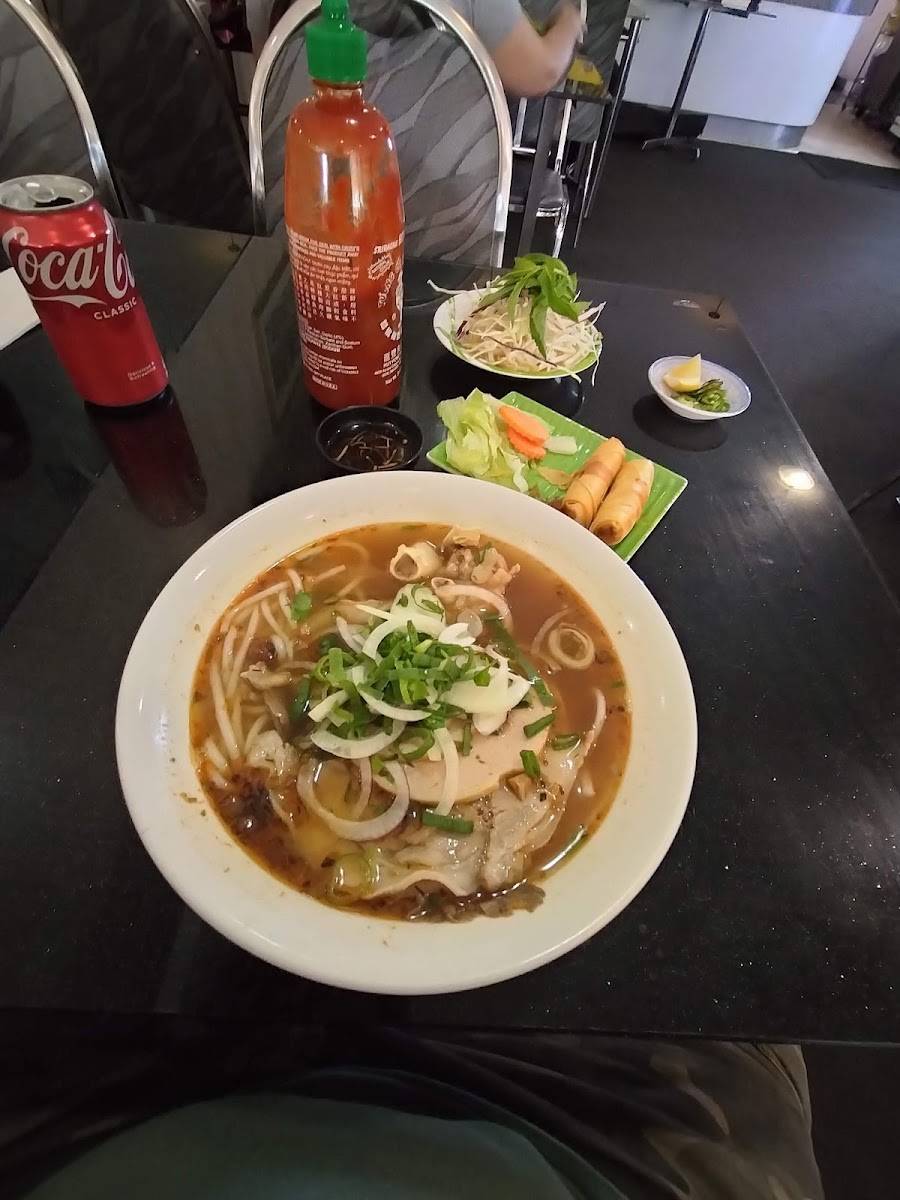 Trà Vinh Vietnamese Restaurant-10