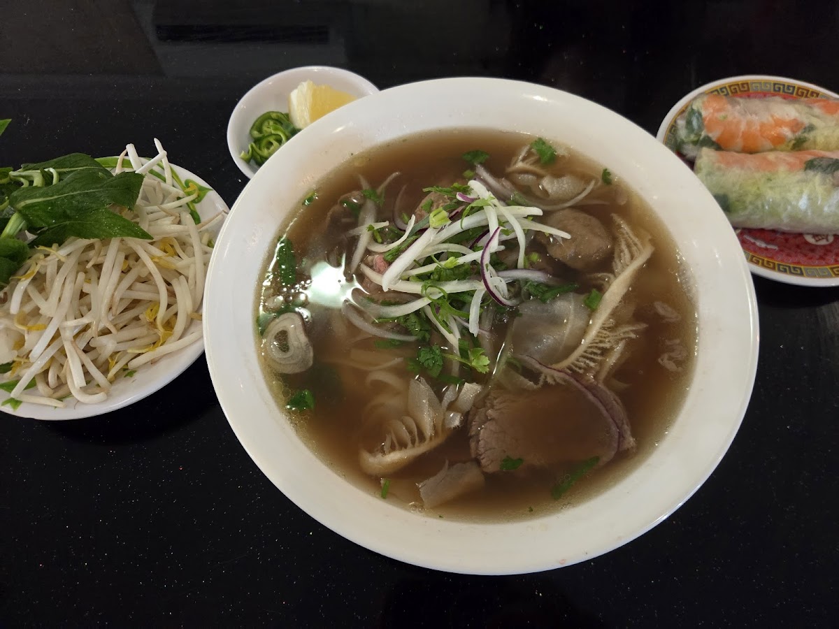 Trà Vinh Vietnamese Restaurant-4