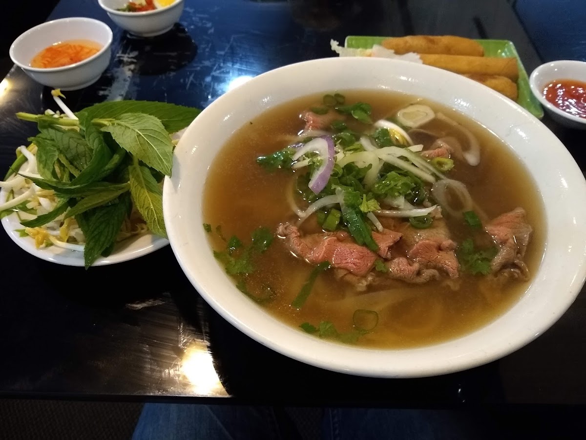 Trà Vinh Vietnamese Restaurant-5