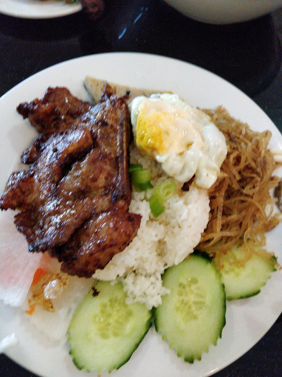 Trà Vinh Vietnamese Restaurant-7