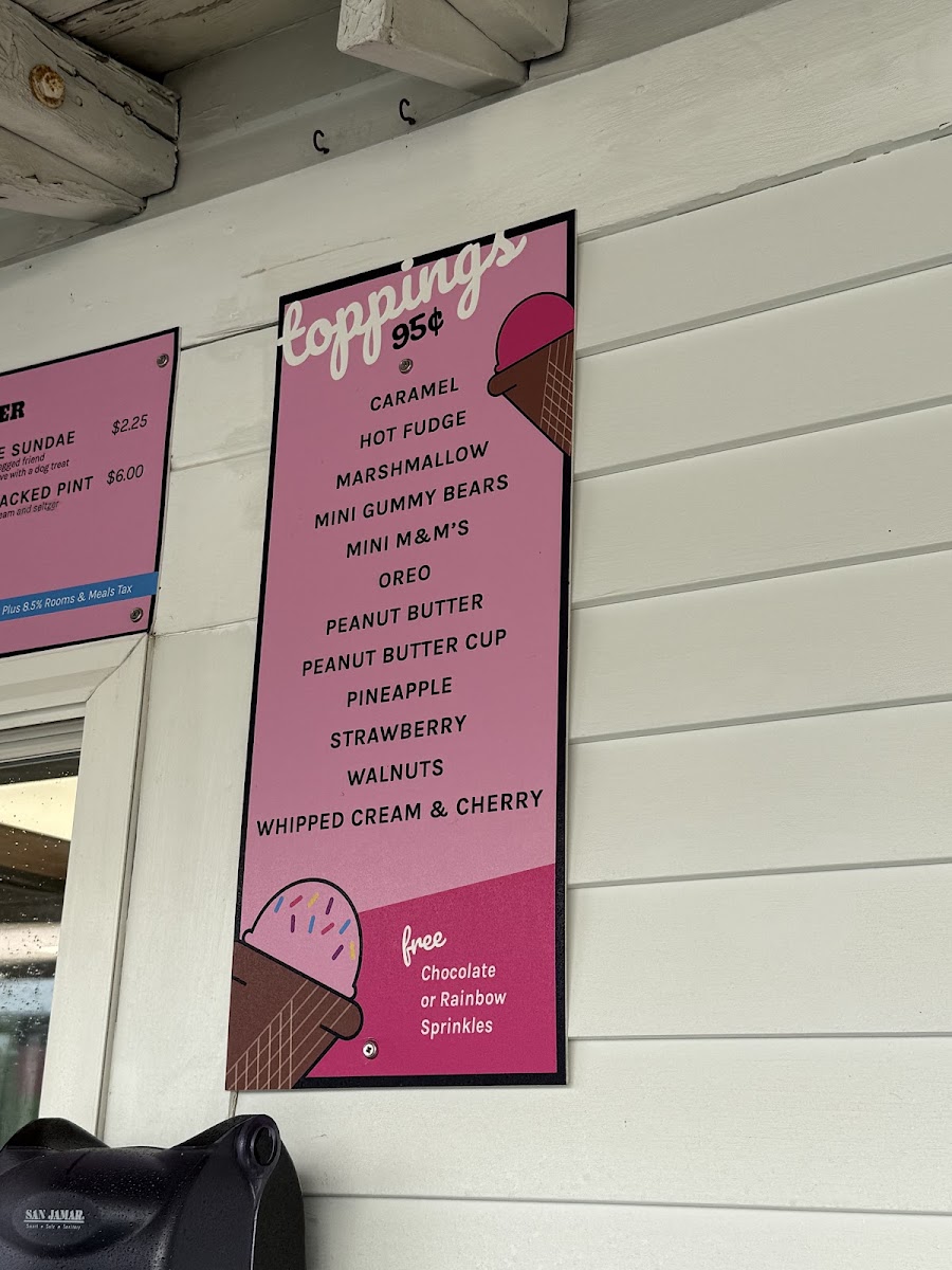 Menu Trails End Ice Cream Shop - Intervale Scenic Vista-3