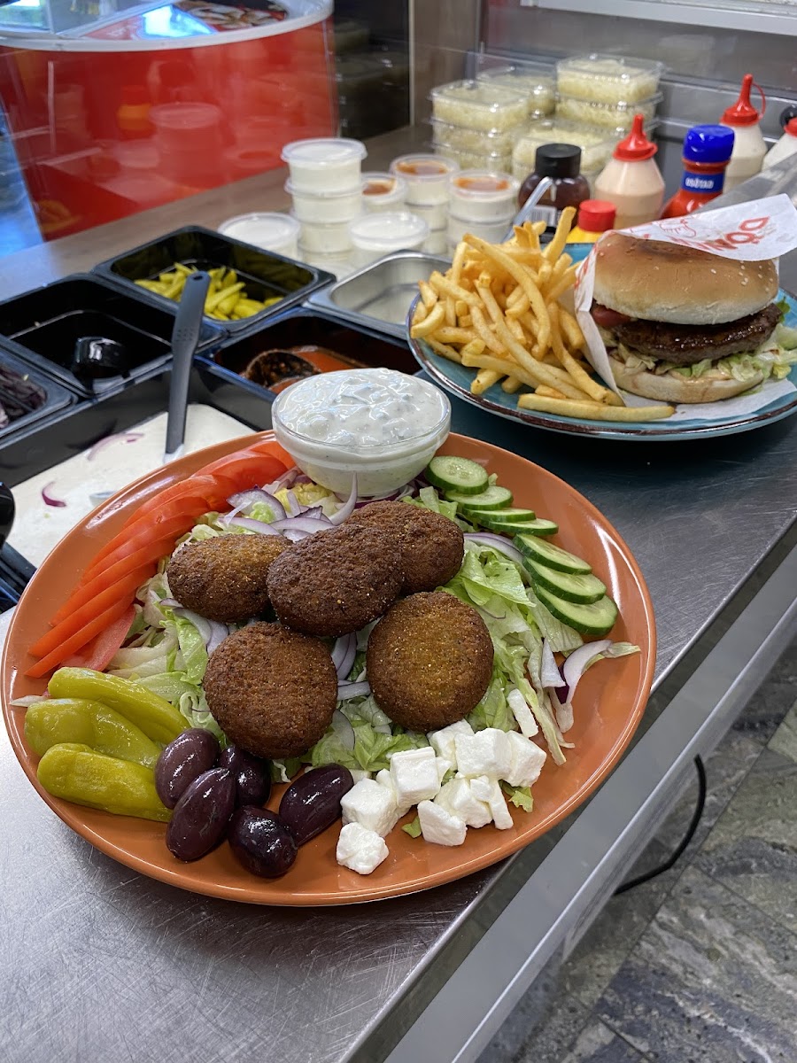 Trappan - Pizza - Kebab - Grill - Sallad-9