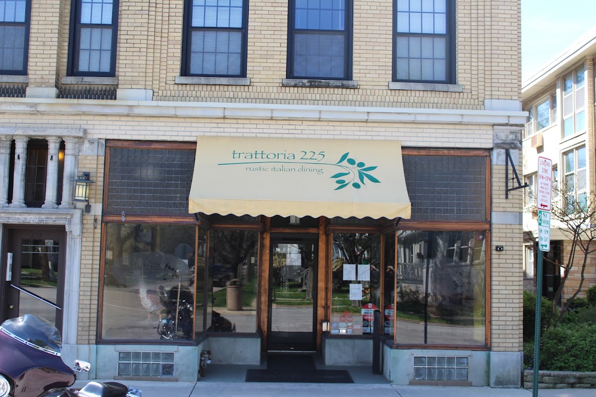 Trattoria 225