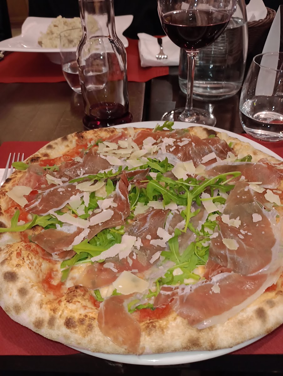 Trattoria Elba St.gallen / Neu Pinas Kitchen-3