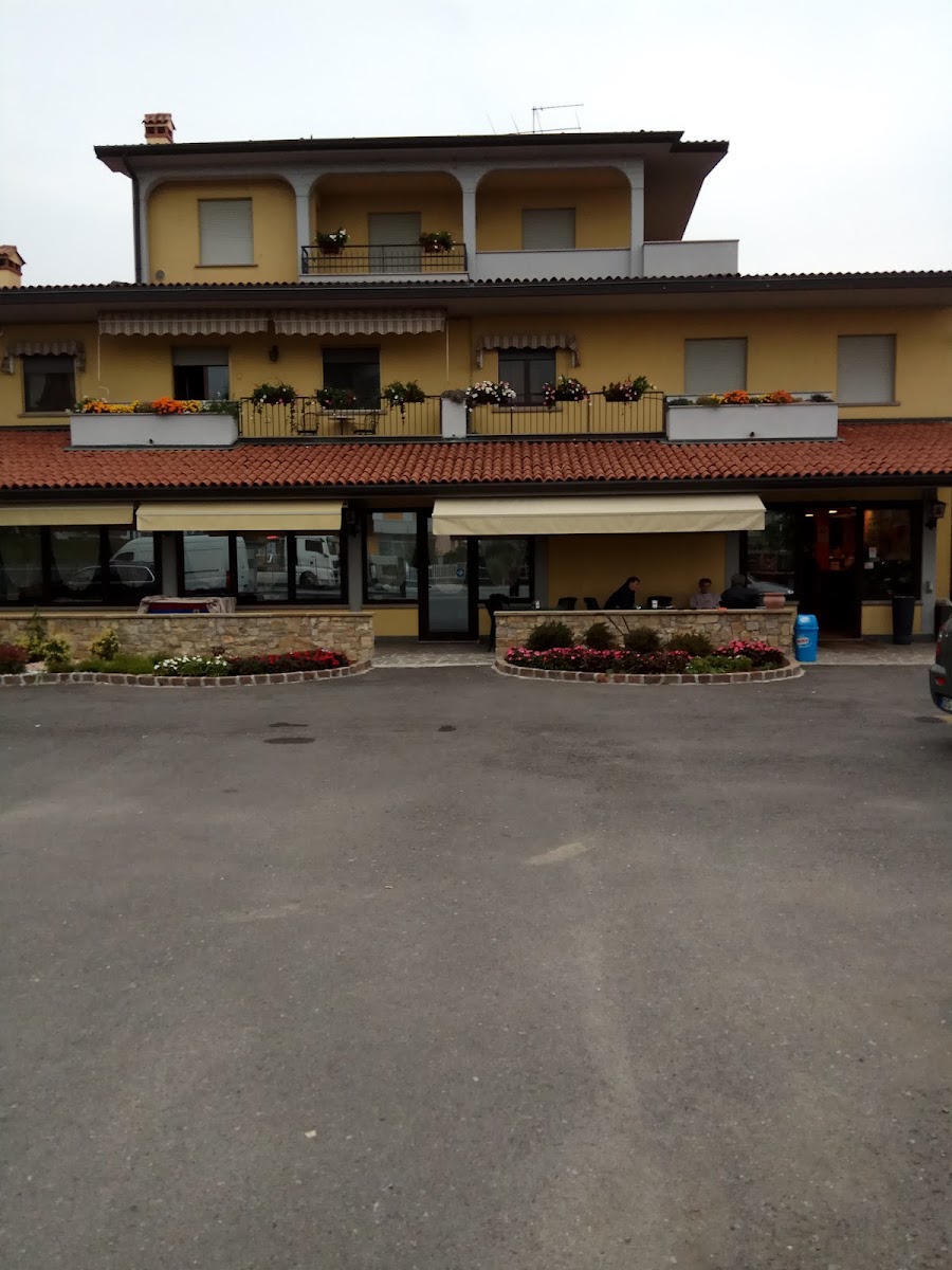Trattoria La Rivierasca-2