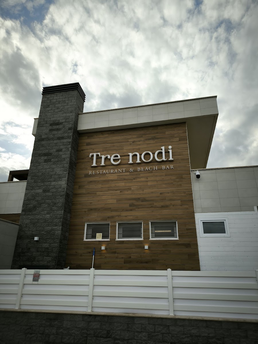 Tre Nodi Ristorante & Beach Bar