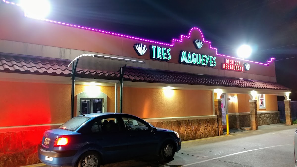 Tres Magueyes 1