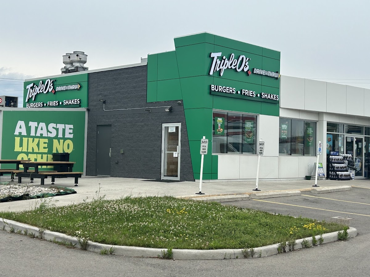 Triple O's Dundas - At Pioneer