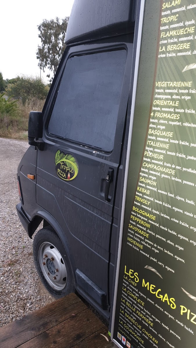 Menu Tropic Pizza: Pizzas Artisanales-10