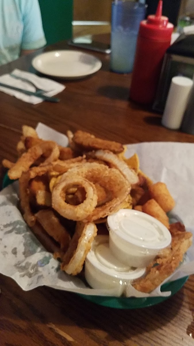 Troy's Bar And Grill-10