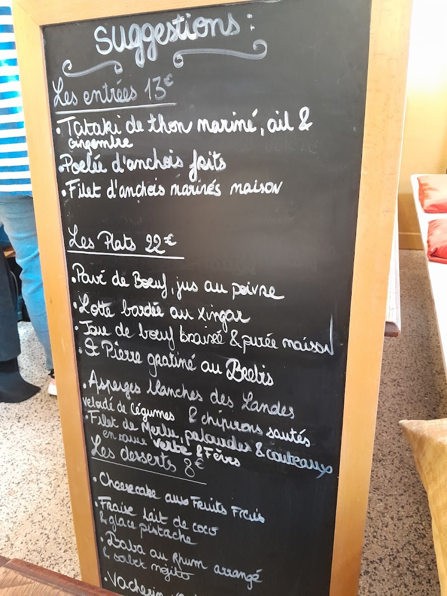 Menu Ttiki Bar-8