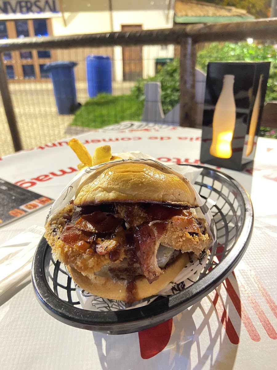 Tuga Burger-5