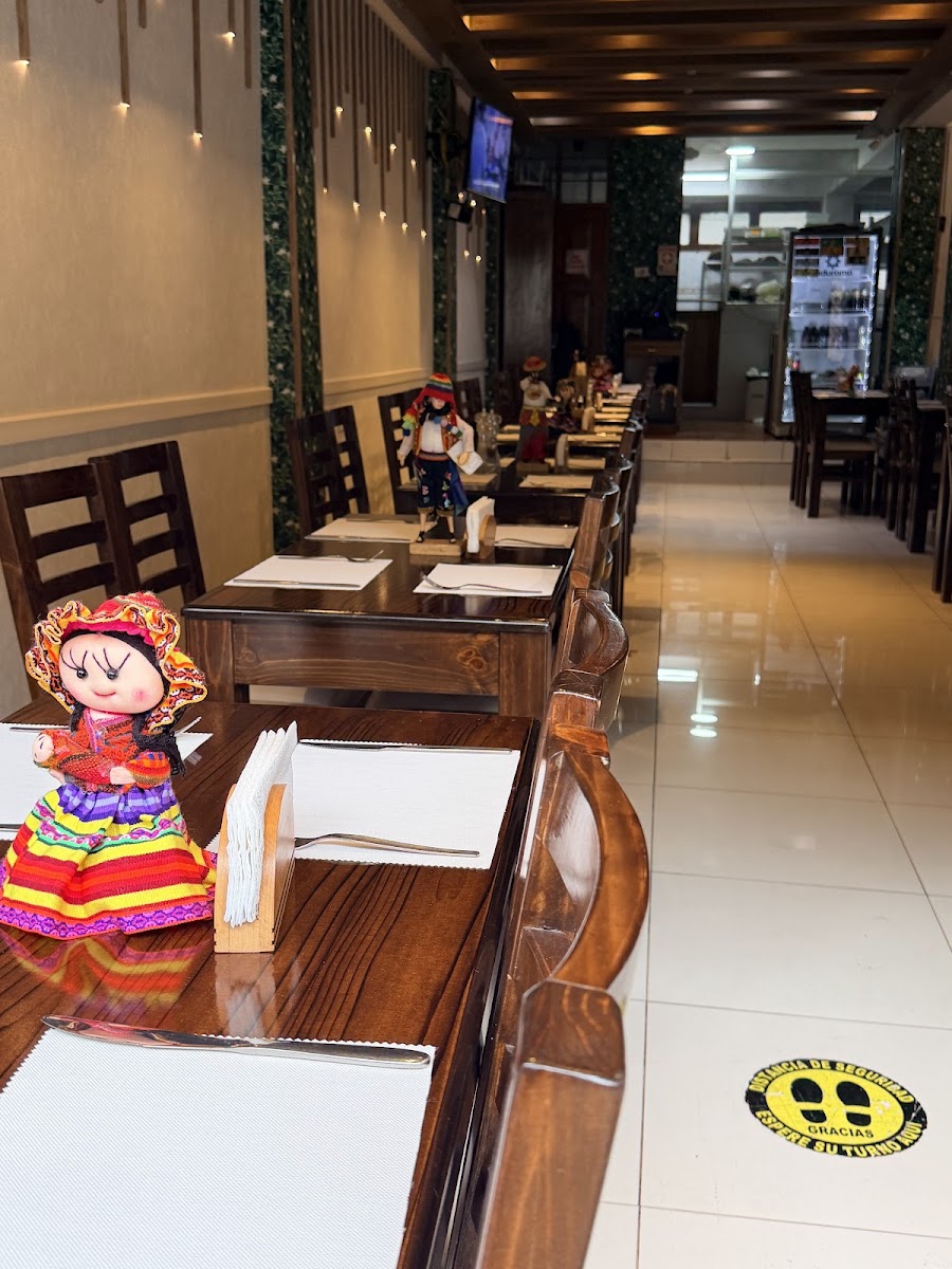 Tunawa Andean Fusion. ''second Floor''-3