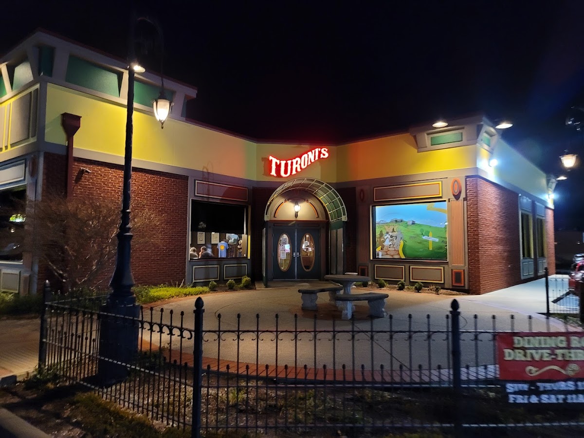 Turoni's Pizzery & Brewery