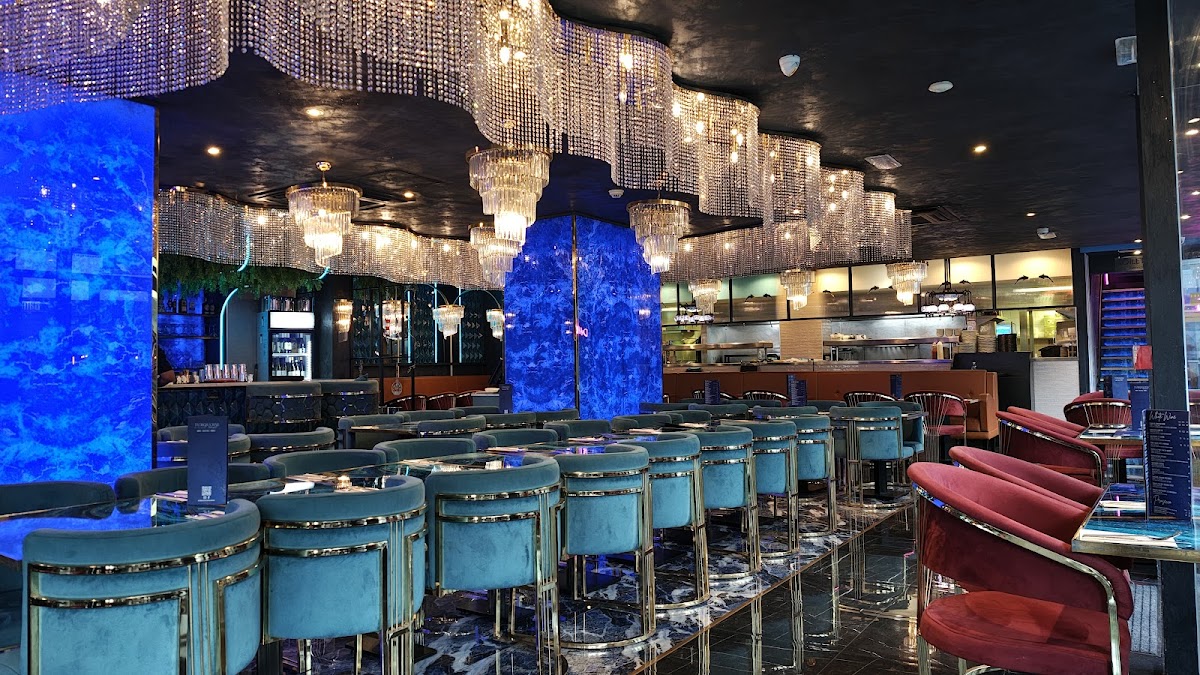 Turquoise Kitchen Bar & Grill-4