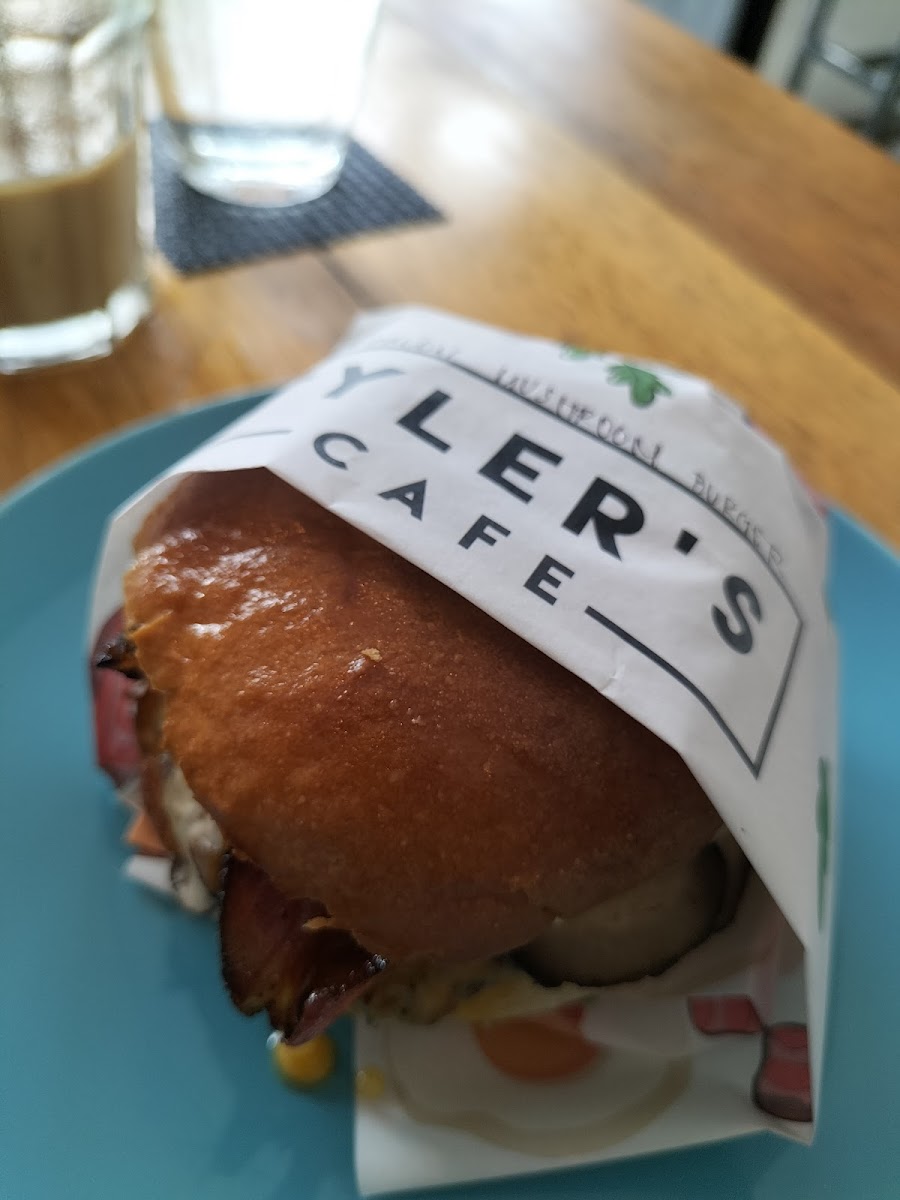 Tyler's Cafe-8