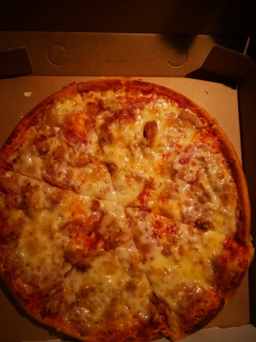Ufo Pizza-Service-9