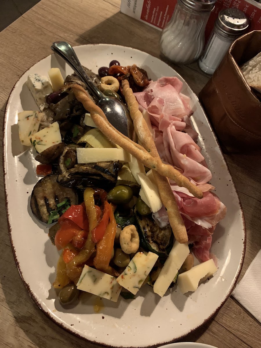 Un Po' Di Tutto-4