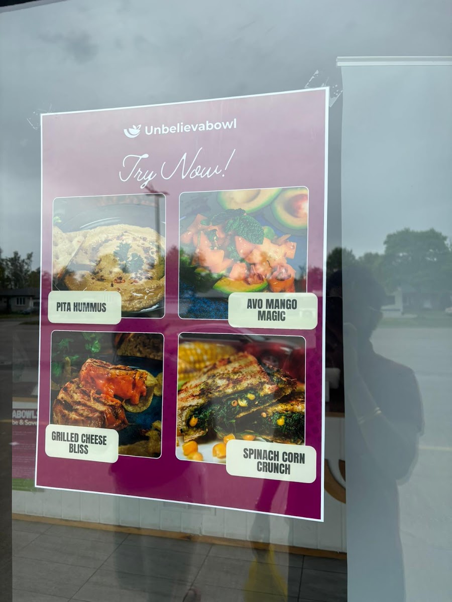 Menu Unbelievabowl Smoothie Bowls-4