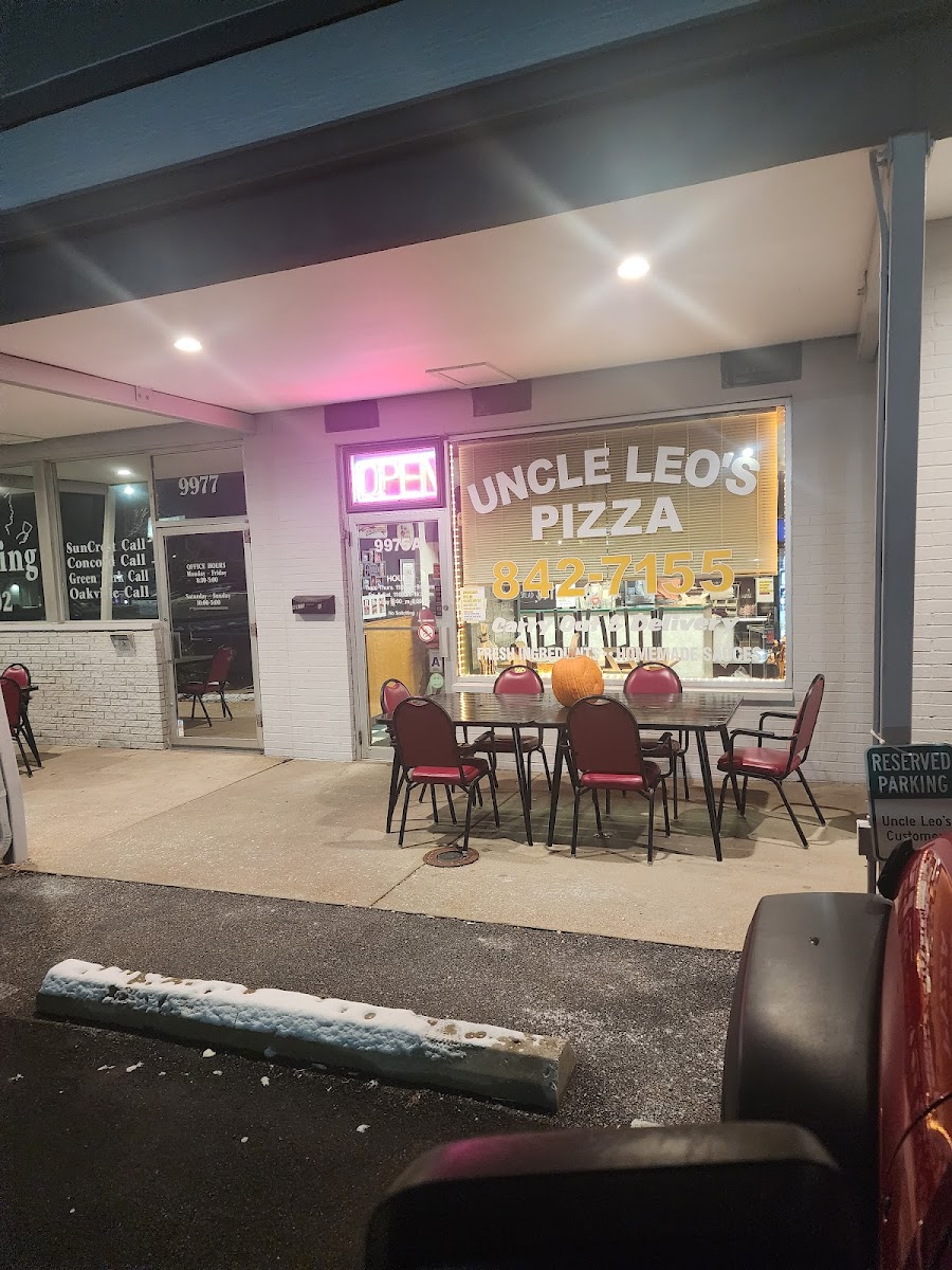 Uncle Leo's Pizza-2