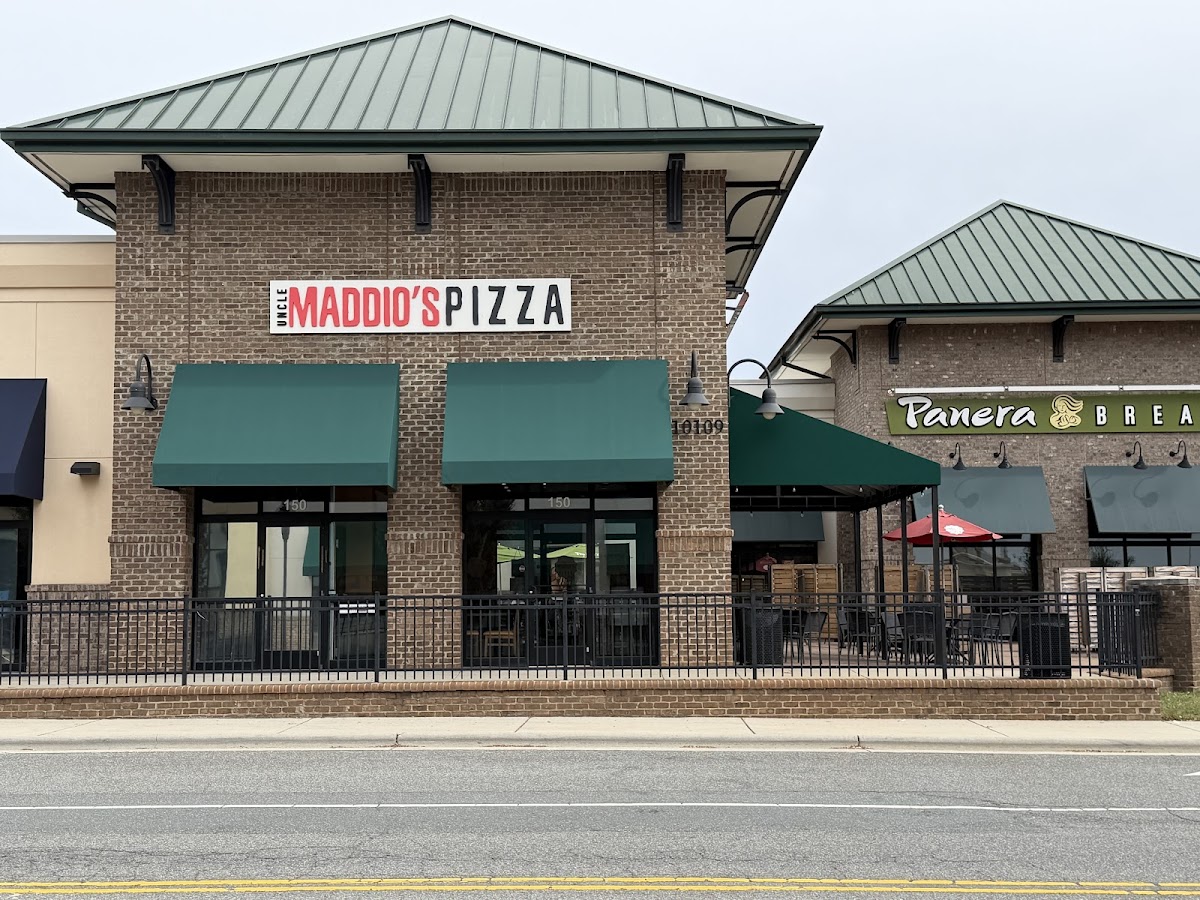 Uncle Maddio's Pizza
