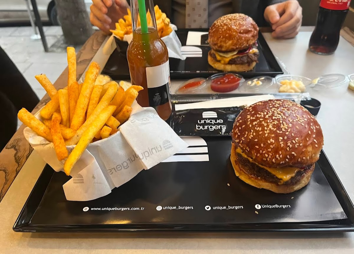 Unique Burgers-4