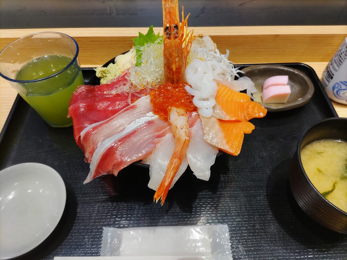 Uoriki Shokudo Lusca Odawara Shop-5