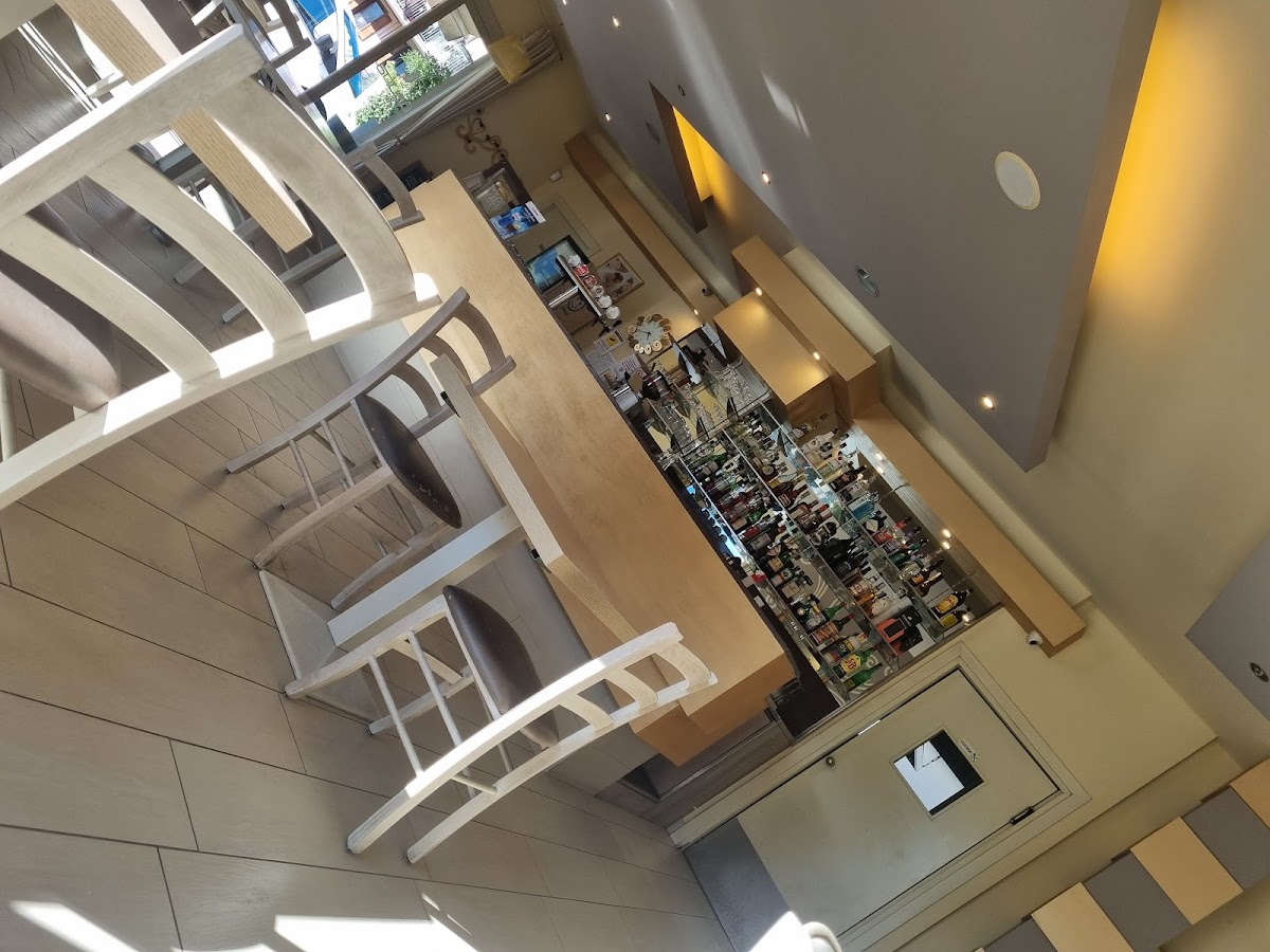 Upupa Coffee Wine Restaurant