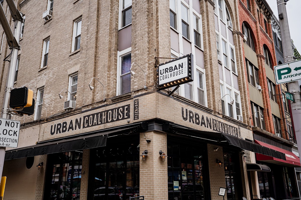 Urban Coalhouse Pizza + Bar