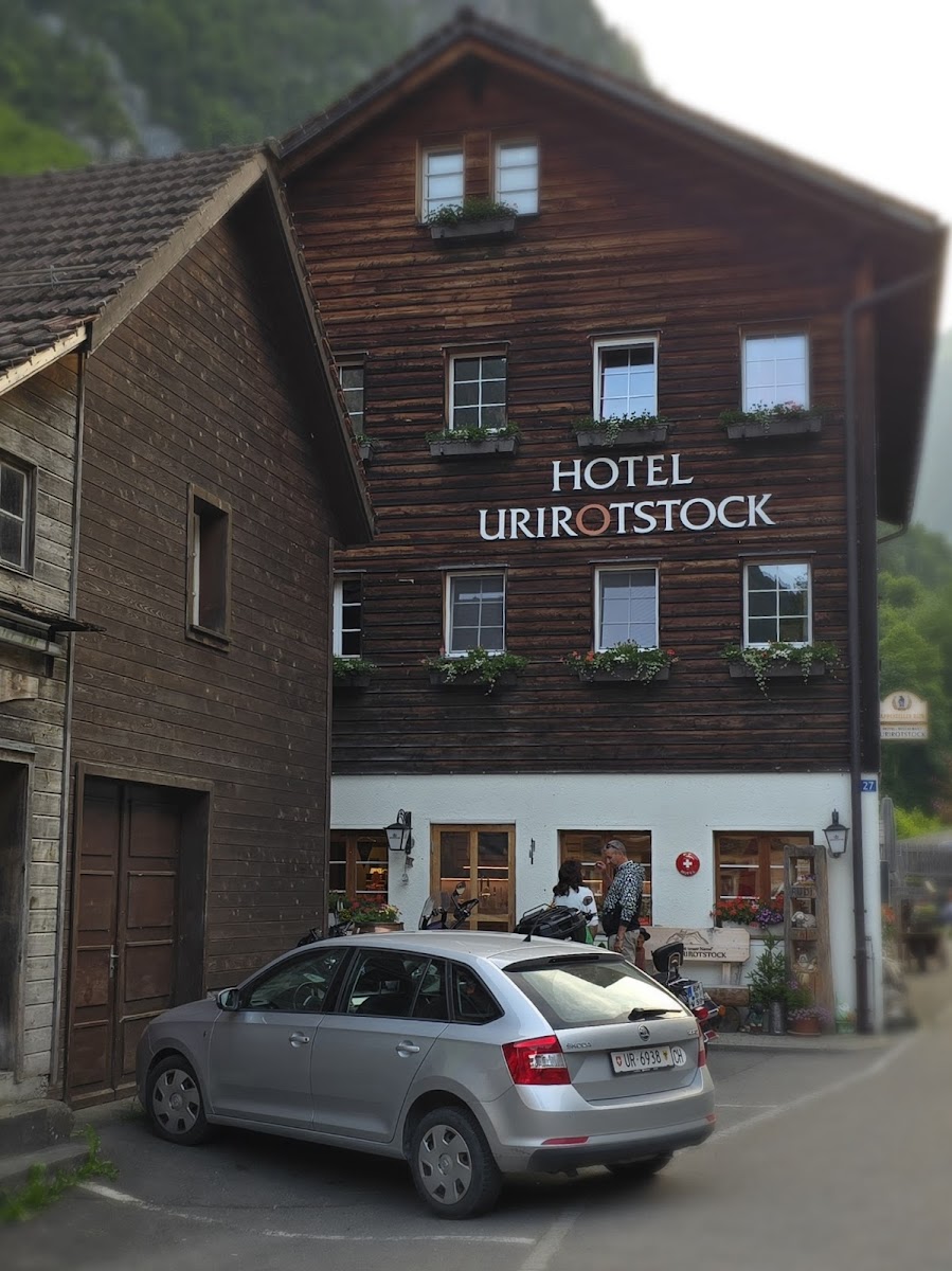 Urirotstock-3