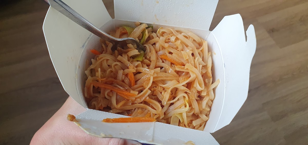 V10 Noodle Bar-3