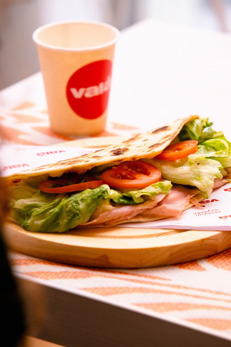 Vala Piadineria Pesaro-9