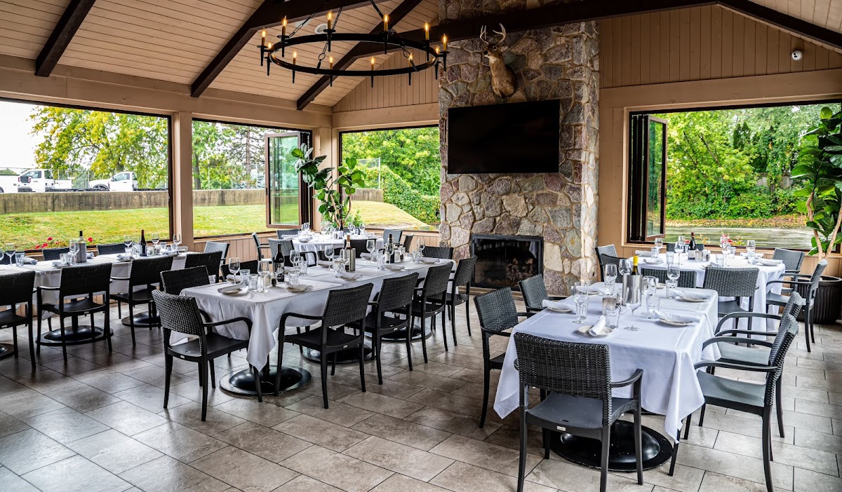 Valley Lodge Restaurant-3