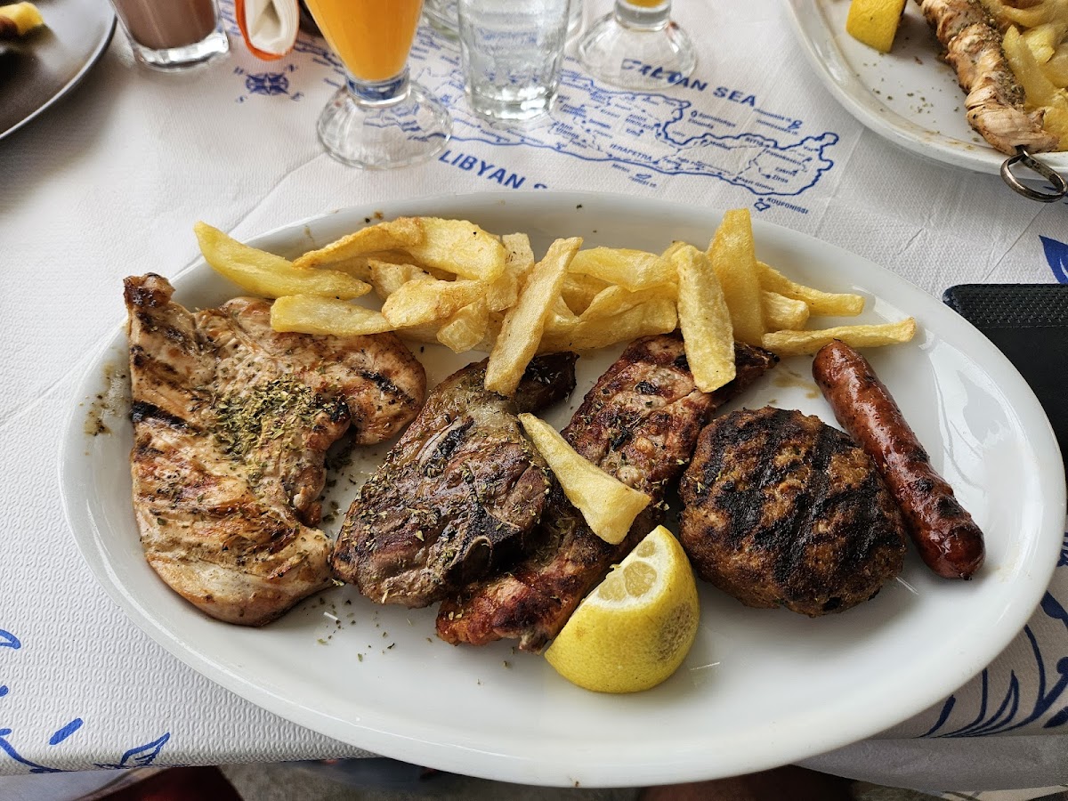 Vamvakas Taverna-3