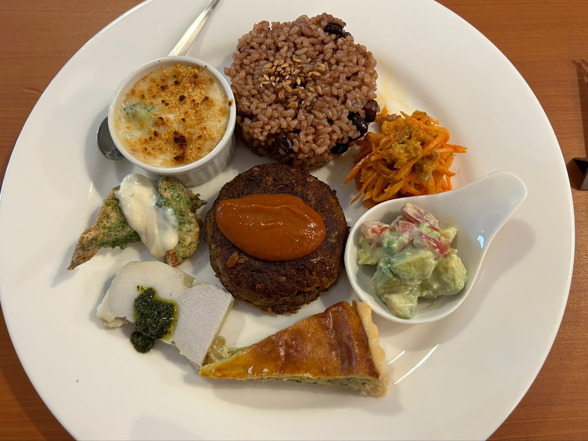 Vegan Restaurant F-7