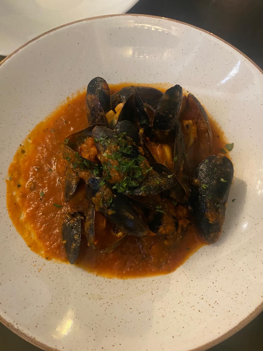 Venezia Italian & Seafood Restaurant-8