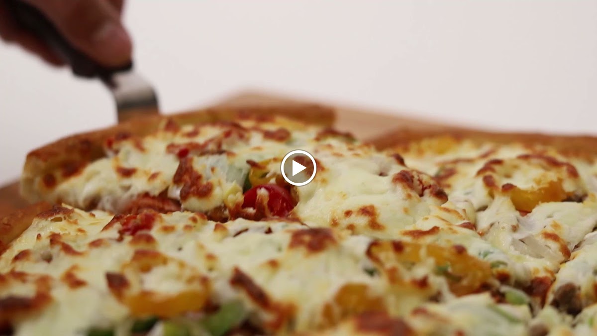 Vern's Pizza - Lloydminster-2
