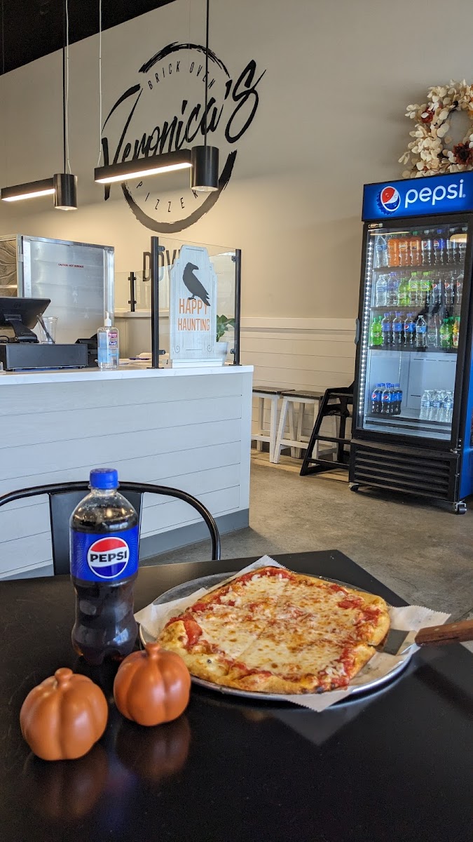 Veronica's Pizzeria-6