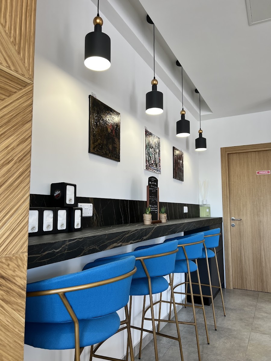 Vi-Vi Cafeteria And Bistro