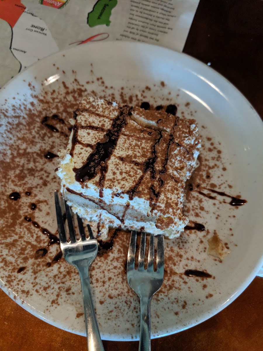 Vic's Italian Restaurant & Pizzeria-5
