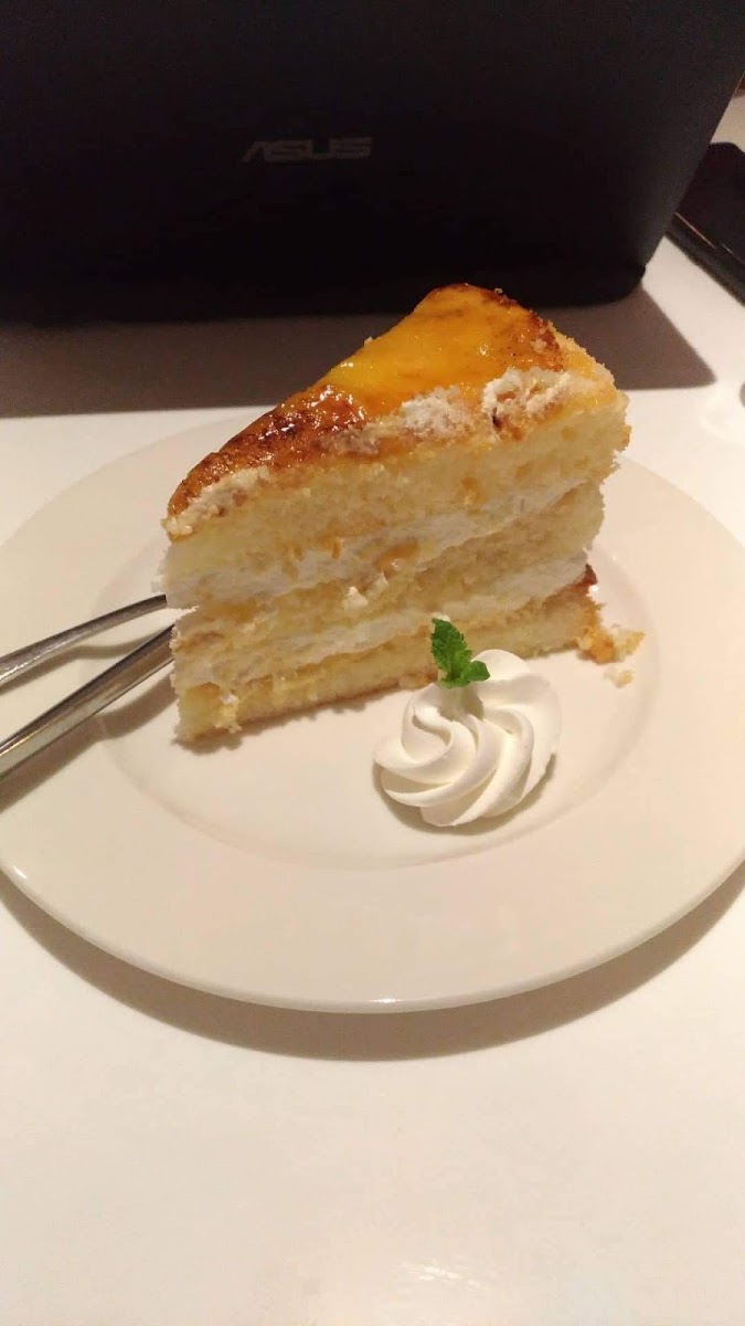 Victorino's Restaurant-9