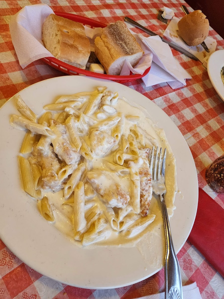 Victor's Italian Restaurant-9