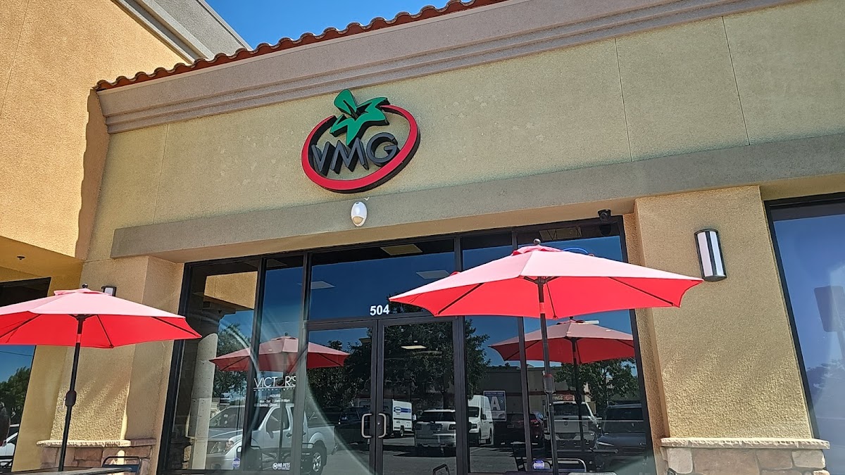 Victor's Mexican Grill-4