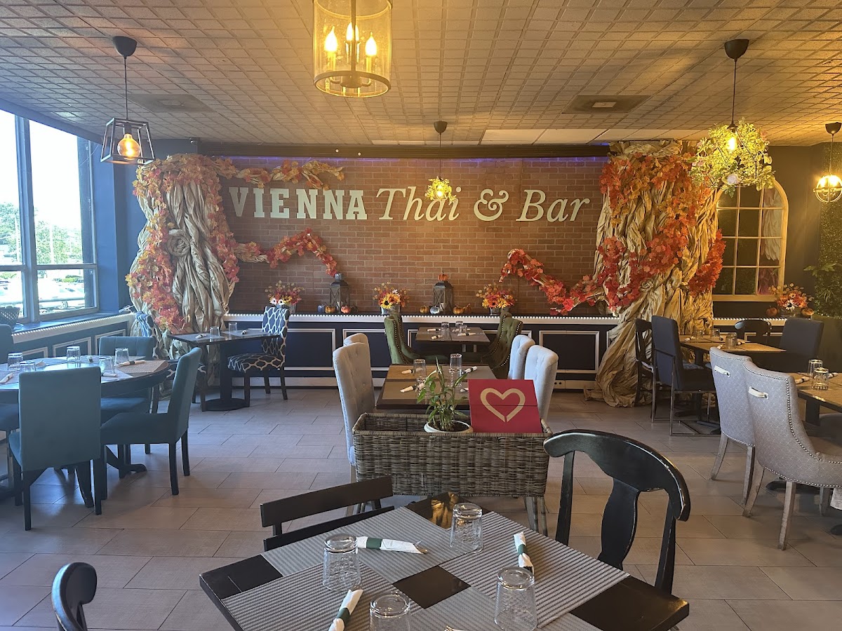 Vienna Thai And Bar