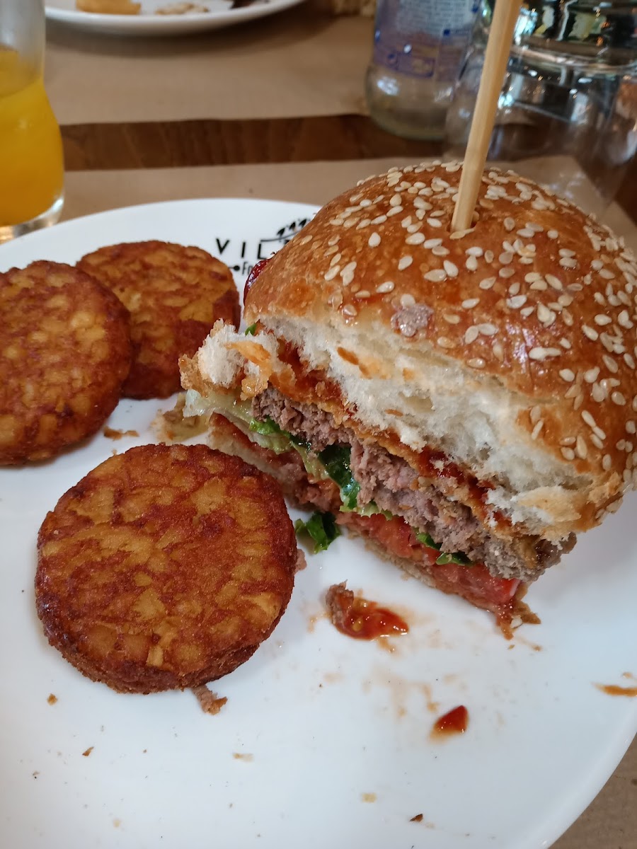 Villa Food House-10
