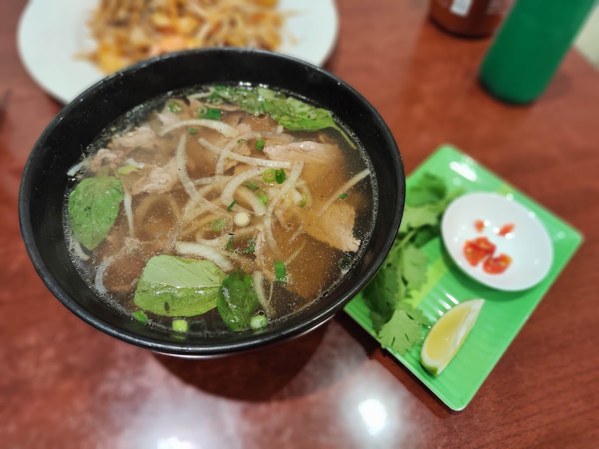 Vinh Xuan Pholicious-3